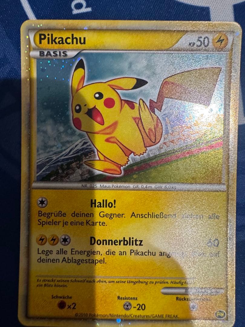 ポケモンカードゲーム ピカチュウ ワールドコレクション 緑版