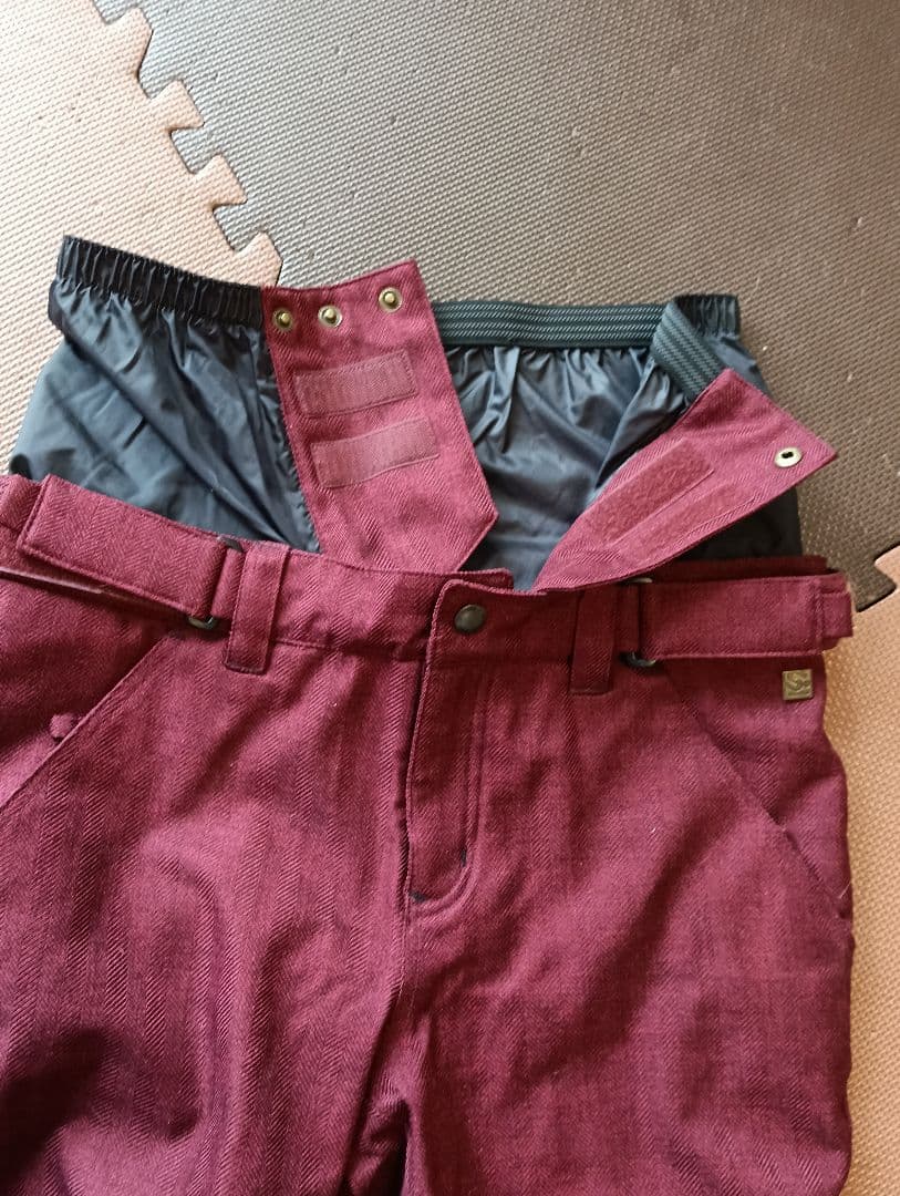 SISTA.J　Mサイズ　スノボウェア　スキーウェア　上下セット　美品✩