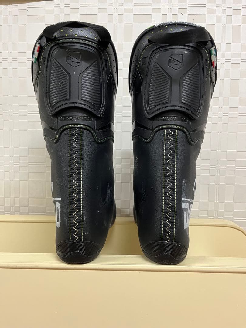 ダルベロスキーブーツ　DRS130 黒 25.0〜25.5