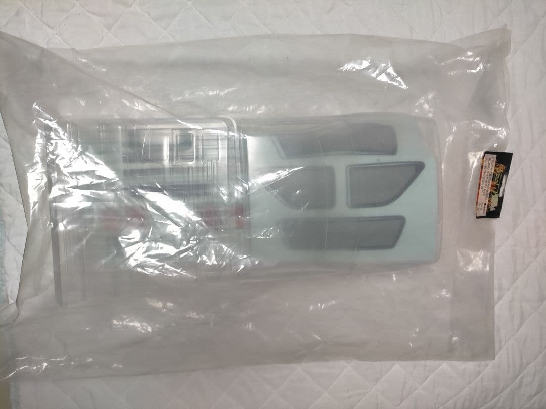 新品！ストリートジャム製 トヨタ ハイラックス80 未塗装ボディ