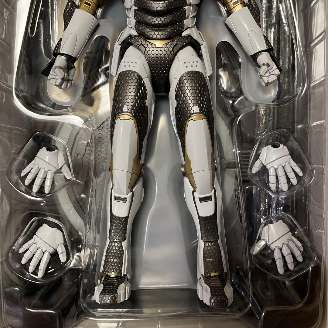 【ムービー・マスターピース】 アイアンマン３　マーク３９（スターブースト）