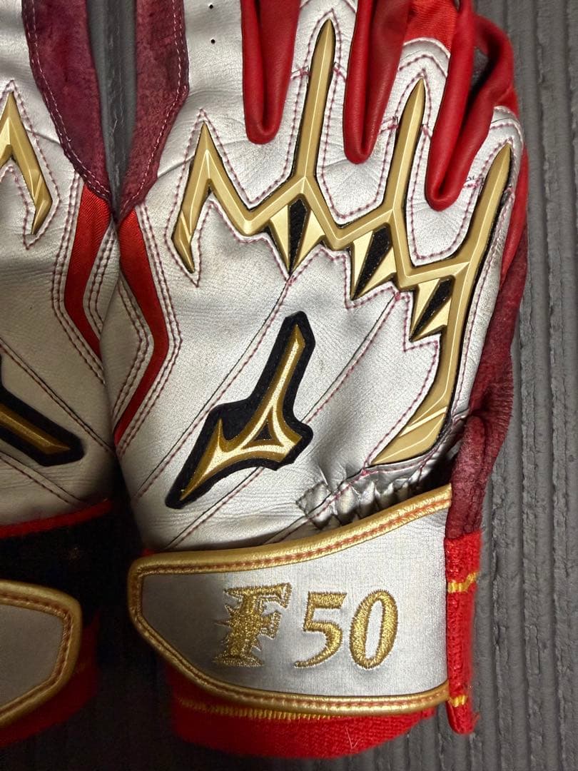 【実使用】五十幡亮汰選手 FIGHTERS バッティンググローブ 早い者勝ち‼️