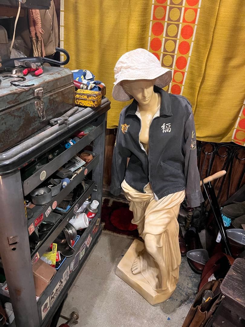 ヴィンテージ　ヴィーナス像