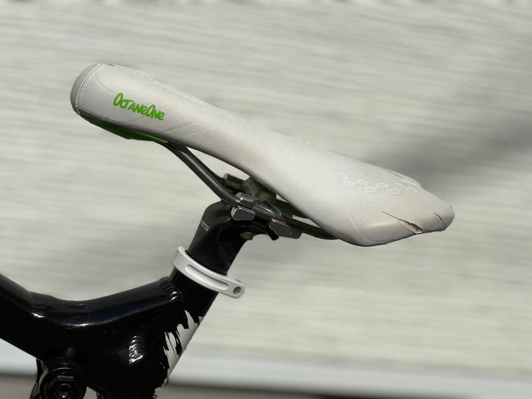 LAPIERRE FROGGY 318 ダウンヒルMTB Marzocchiサス