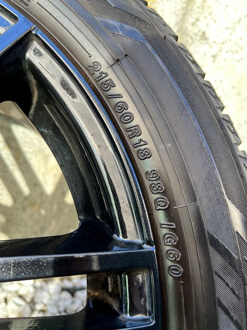 【にゃんだふるさん専用】メルセデスベンツ　GLA GLB用 スタッドレス