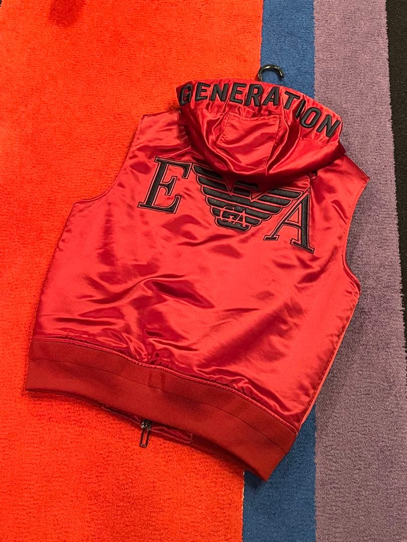 Emporio ArmaniダウンベストM