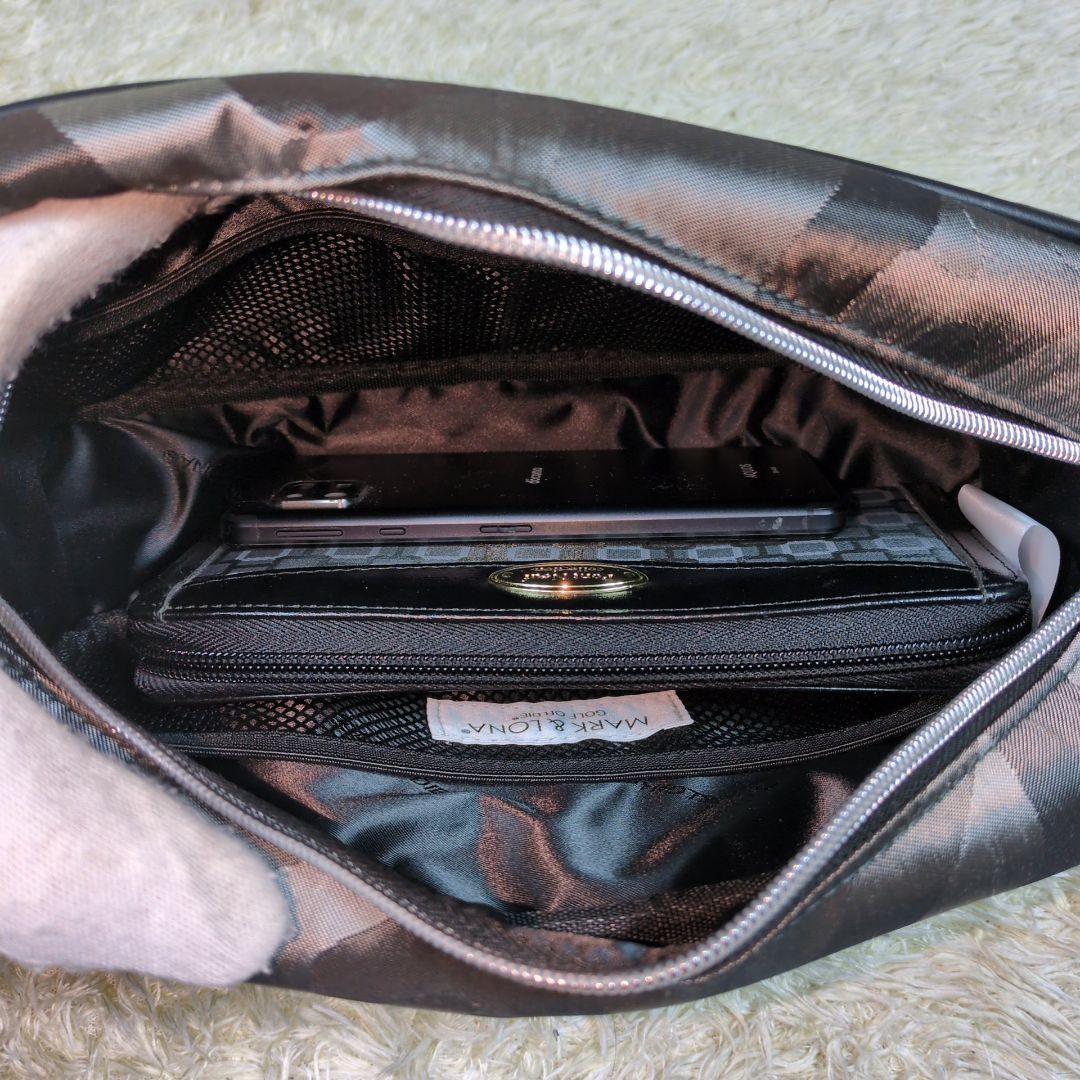 美品✨ マークアンドロナ カートバッグ カモフラ スカル ナイロン ブラック