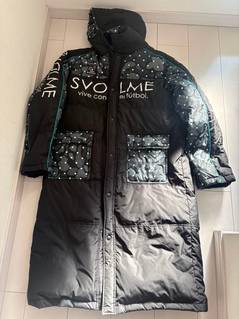 美品　svolme 　スボルメ　ダウン　ベンチコート　黒 ドット柄　M