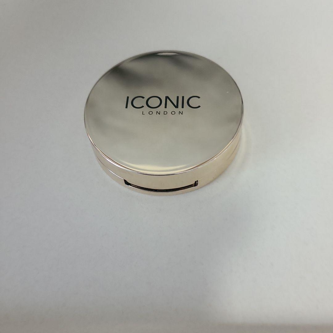 ICONIC LONDON フェイスパウダー