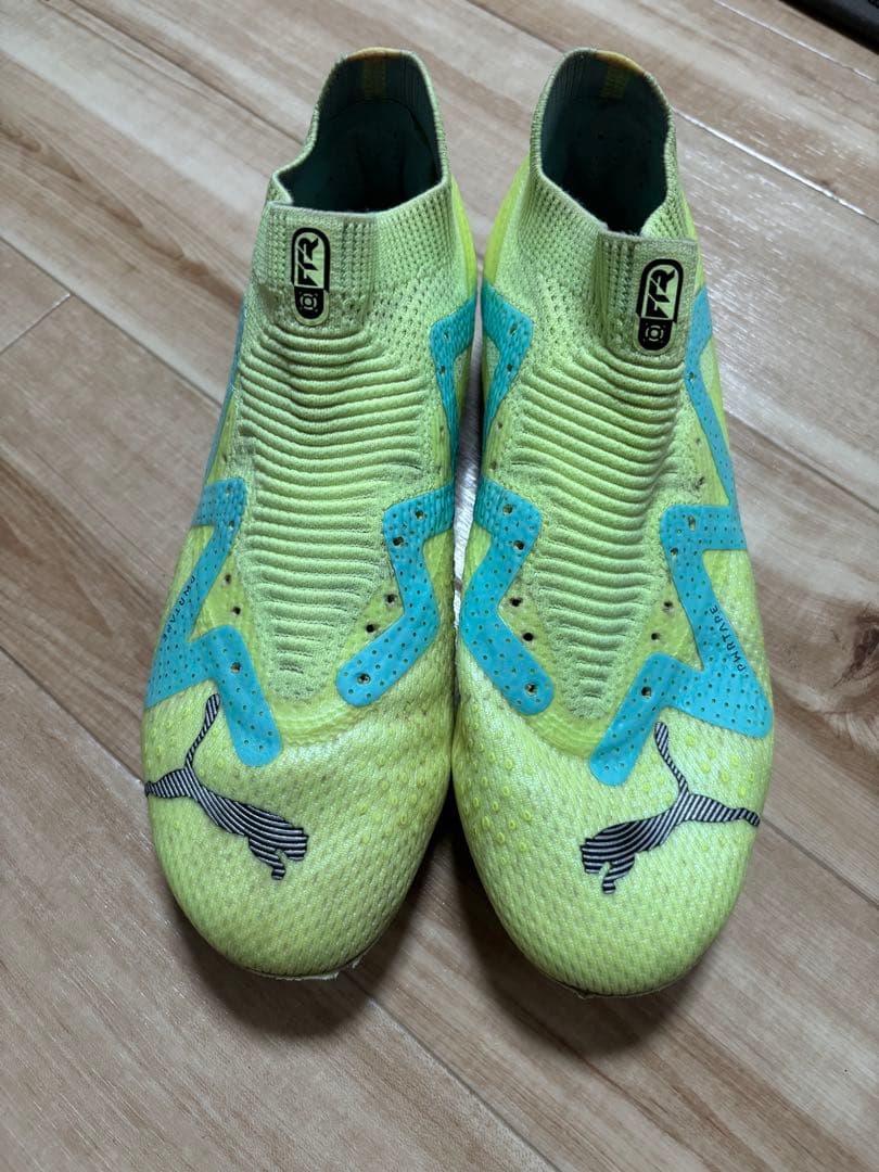 Puma フューチャーアルティメット6 HG サッカーシューズ イエロー/ブルー