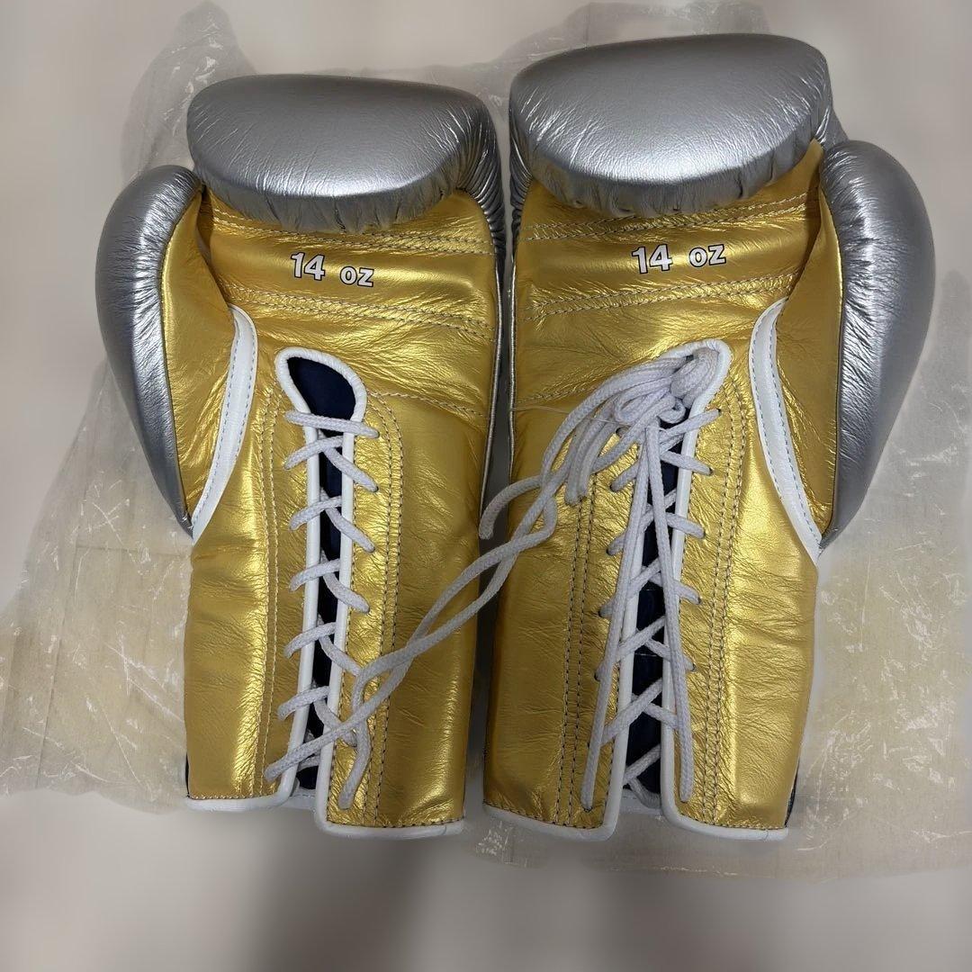 は*ち様 新品Winning ボクシンググローブ 14 oz シルバー/ゴールド