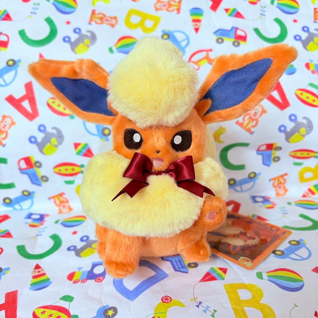 Eevee Collection　イーブイコレクション ブースター　ぬいぐるみ