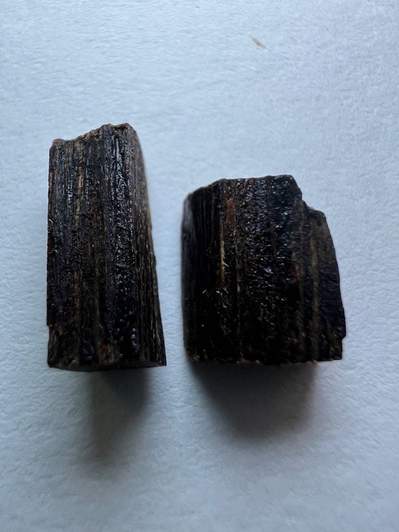 古渡命銘木　六十一種名香の内 真南蛮　銘 【夕時雨】0.417g香木/沈香/伽羅