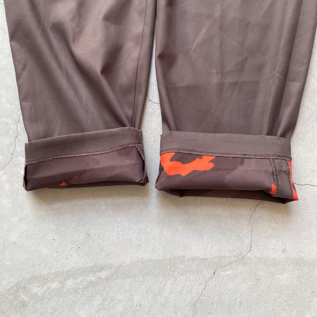 1PIU1UGUALE3 ウノピゥウノウグァーレトレ ロングパンツ メンズM