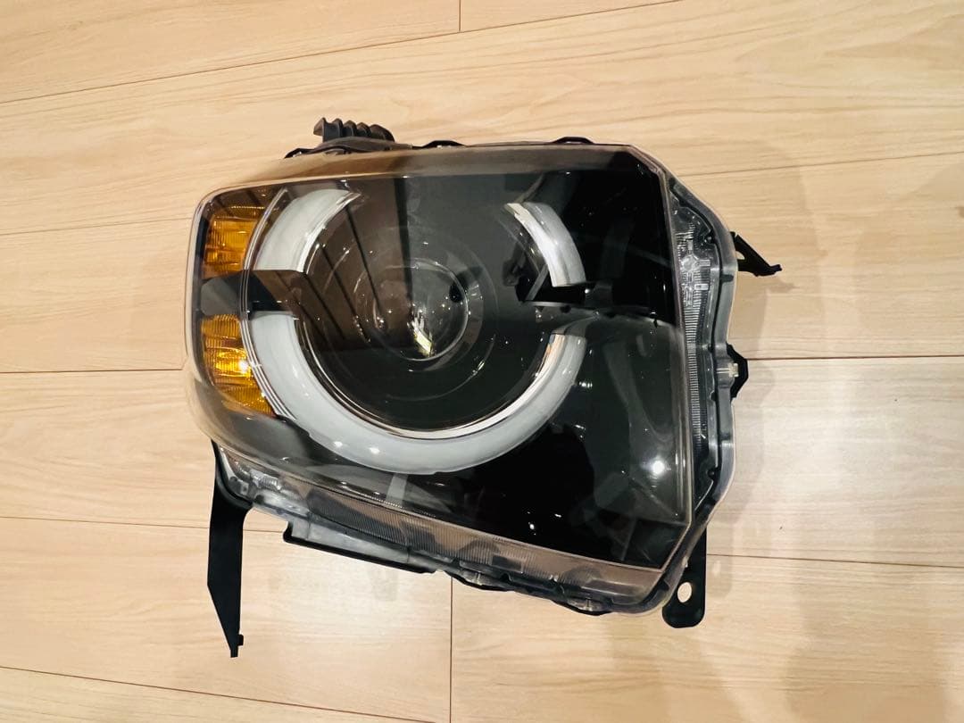 【送料込み】N-VAN ヘッドライト 左右セット