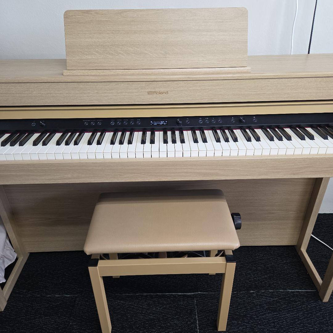 Roland電子ピアノ HP702 ナチュラルウッド2020年 電子ピアノ