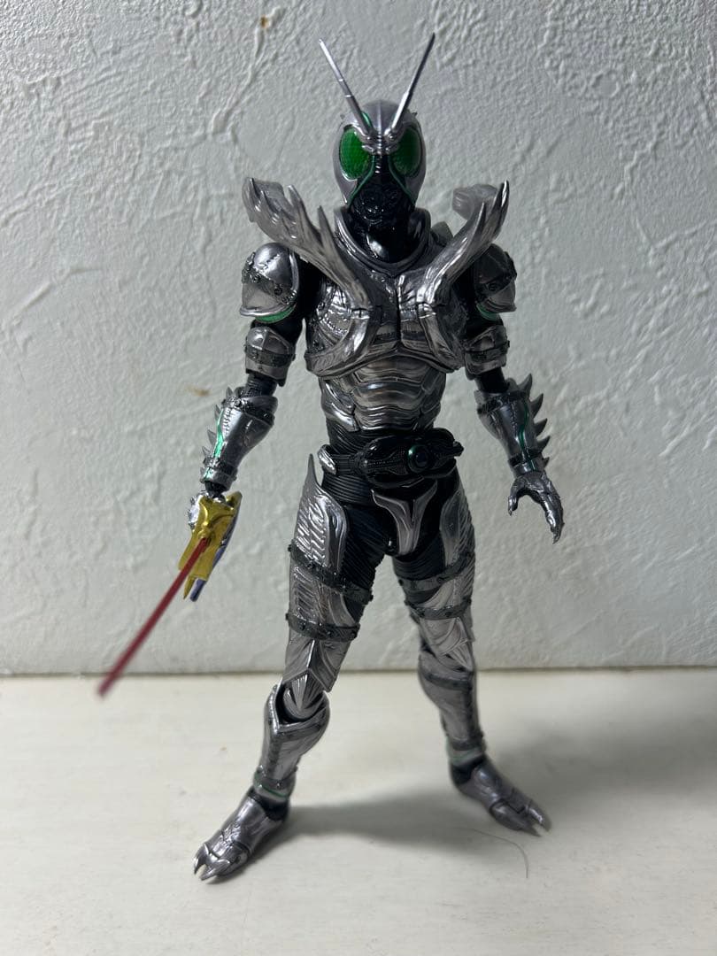 shフィギュアーツ 仮面ライダーシャドウムーン　緑眼ヘッド、ソード特典付き
