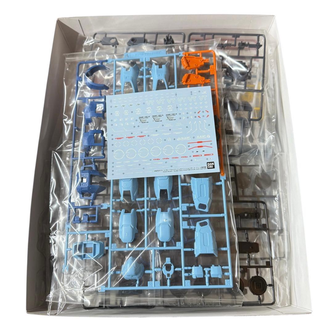 美品 MG 1/100 スラッシュザクファントム イザーク・ジュール