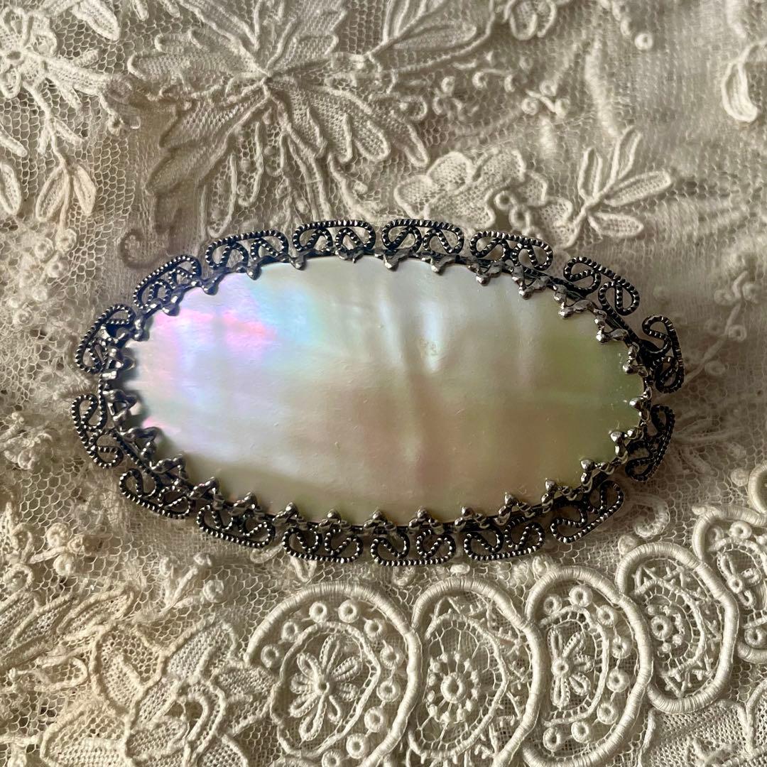 純銀製エーデルワイスブローチ&白蝶貝ブローチ　フランスアンティークヴィンテージ