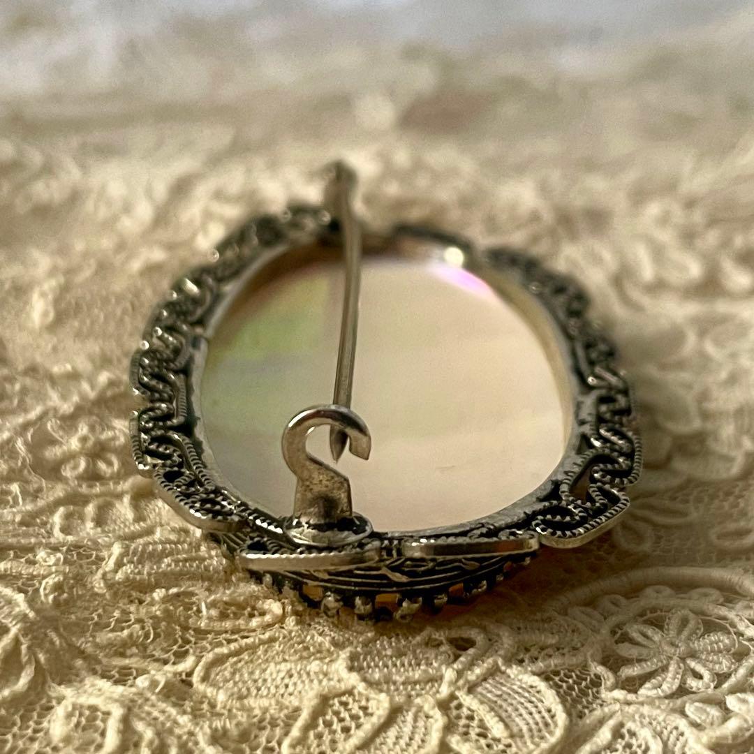 純銀製エーデルワイスブローチ&白蝶貝ブローチ　フランスアンティークヴィンテージ