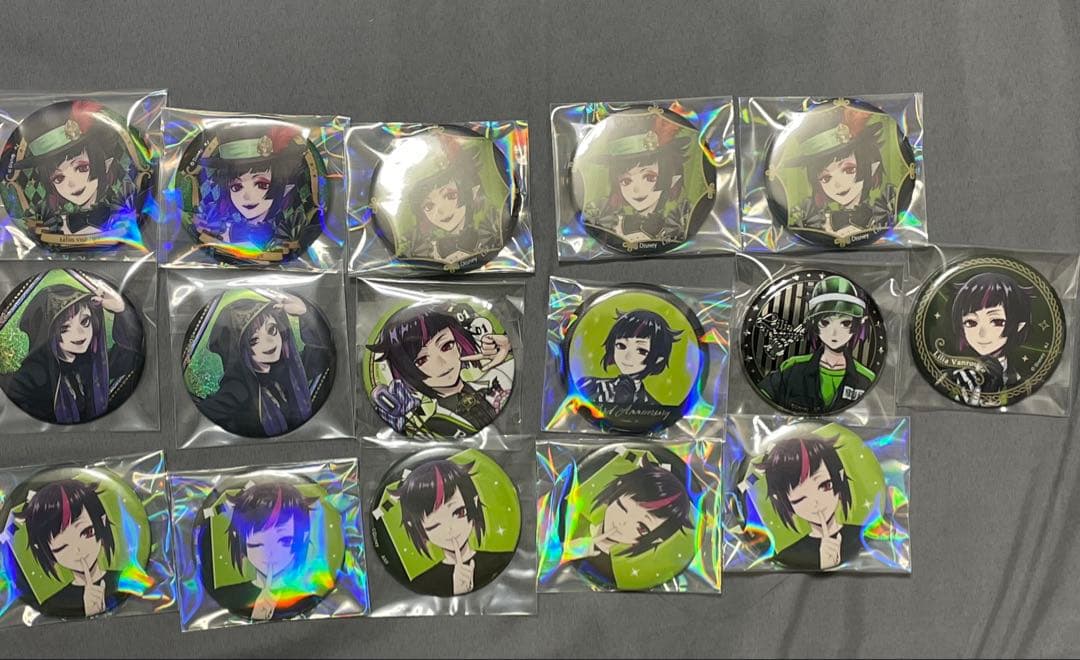 ツイステ リリア 缶バッジ アクリルスタンド まとめ売り