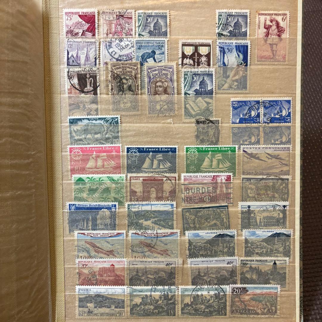 海外切手　使用済切手　まとめ　コレクションブック　20ページ