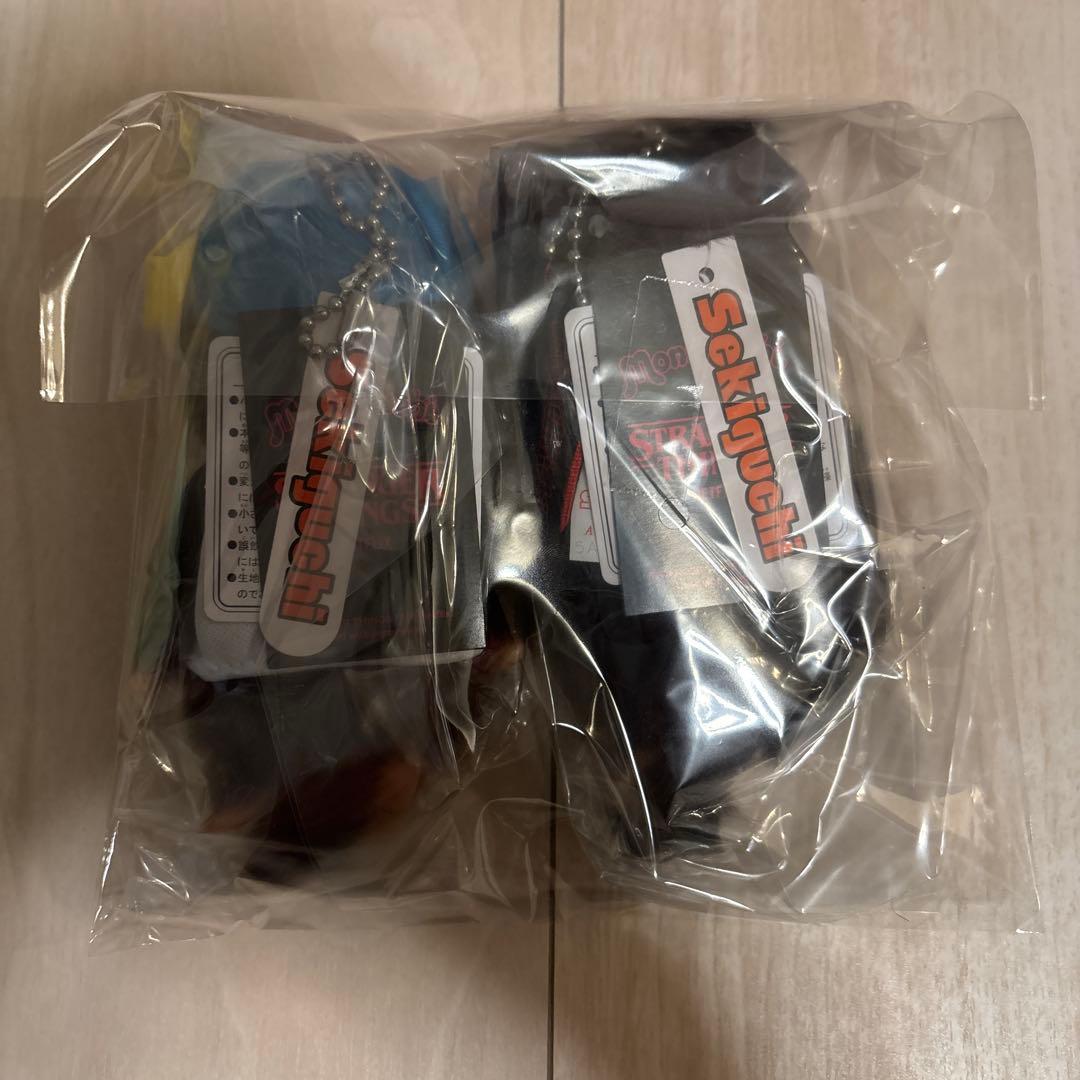 モンチッチ ストレンジャーシングス コラボ キーチェーン マスコット ぬいぐるみ