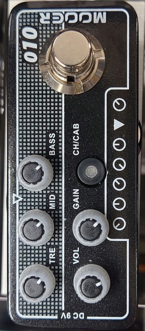 ■【箱付】MOOER MICRO PREAMP 010　エフェクター