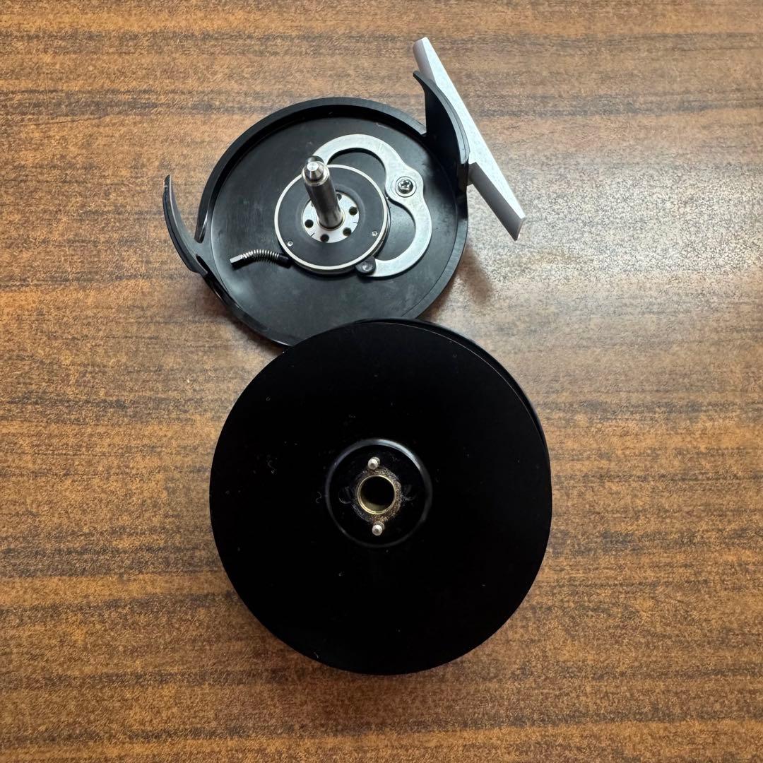 スミスMARRYAT CMR 78 フライリール スイス製 収納ケース付き