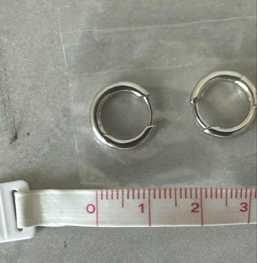 トムウッド Tom Wood Classic Hoop Small ピアス