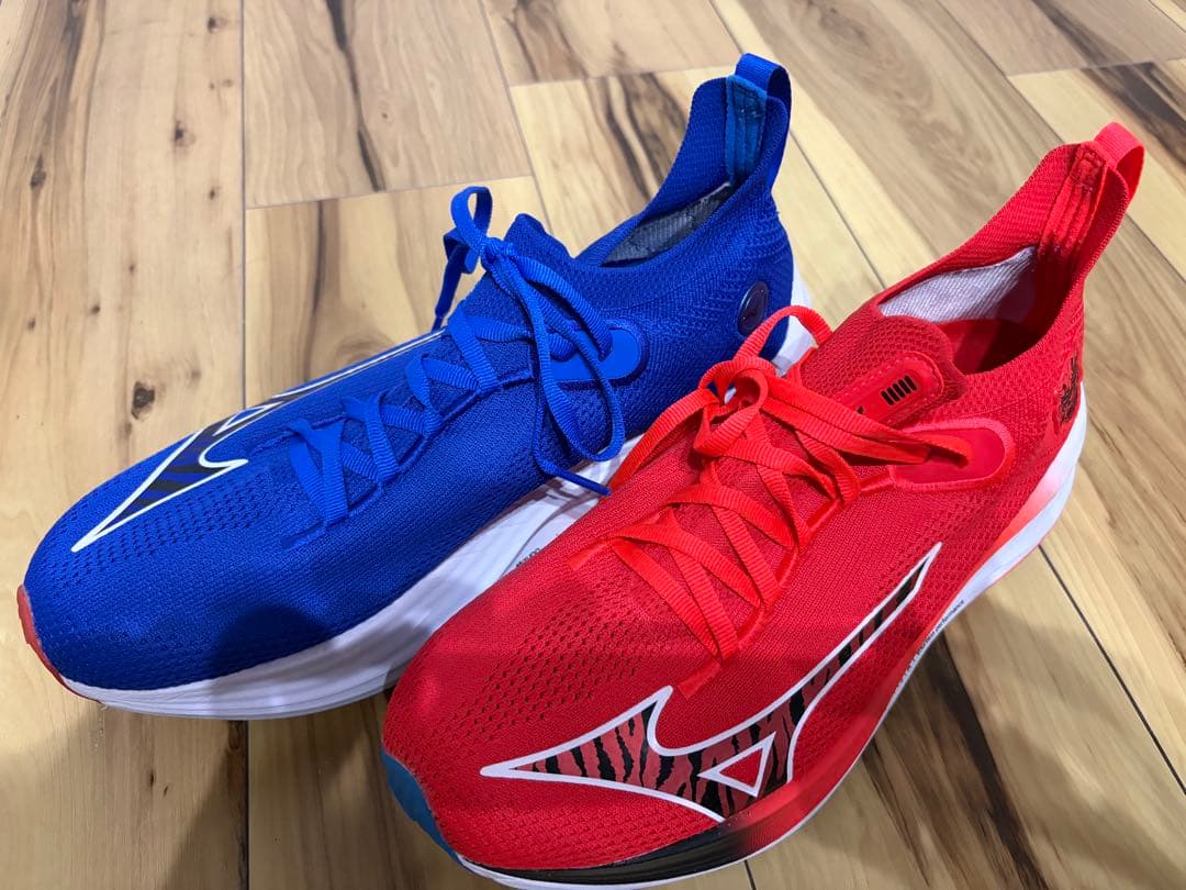 Mizuno ネオビスタ27.0 青/赤