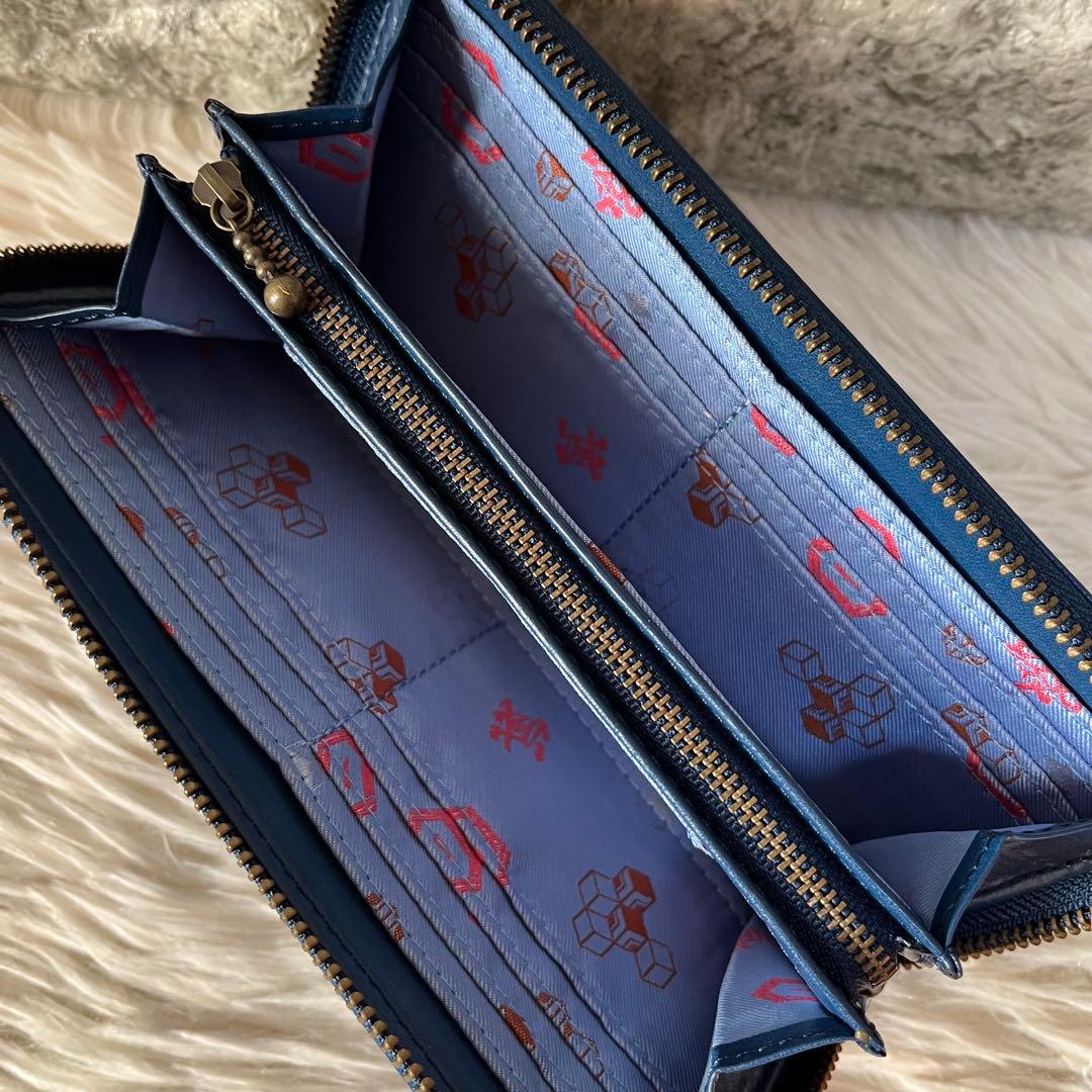 【新品未使用】希少　鬼滅の刃　冨岡義勇モデル　レザー　ラウンドファスナー長財布