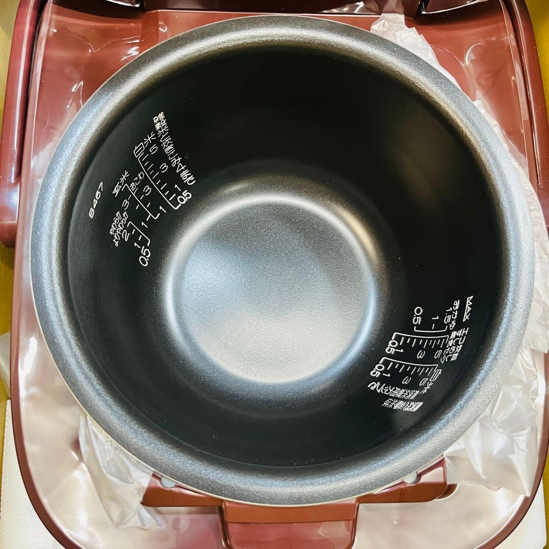 希少品 新品未使用品 象印 NP-YT10 圧力IH炊飯器 ワインレッド