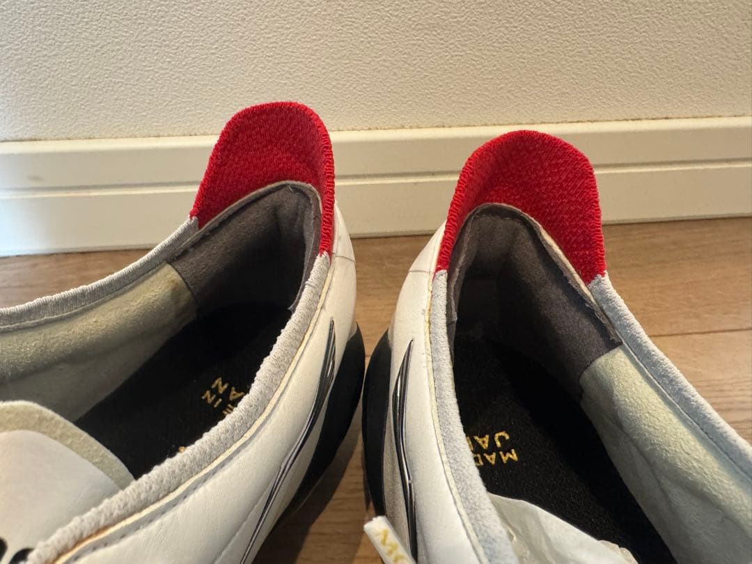 ☆新品☆ミズノ スパイク モレリア ネオⅢ 27.5 ※加工あり