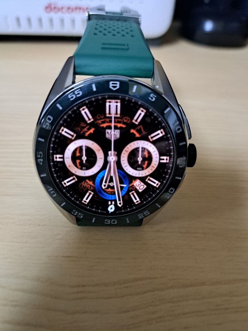 TAG Heuer Connected 腕時計 グリーン