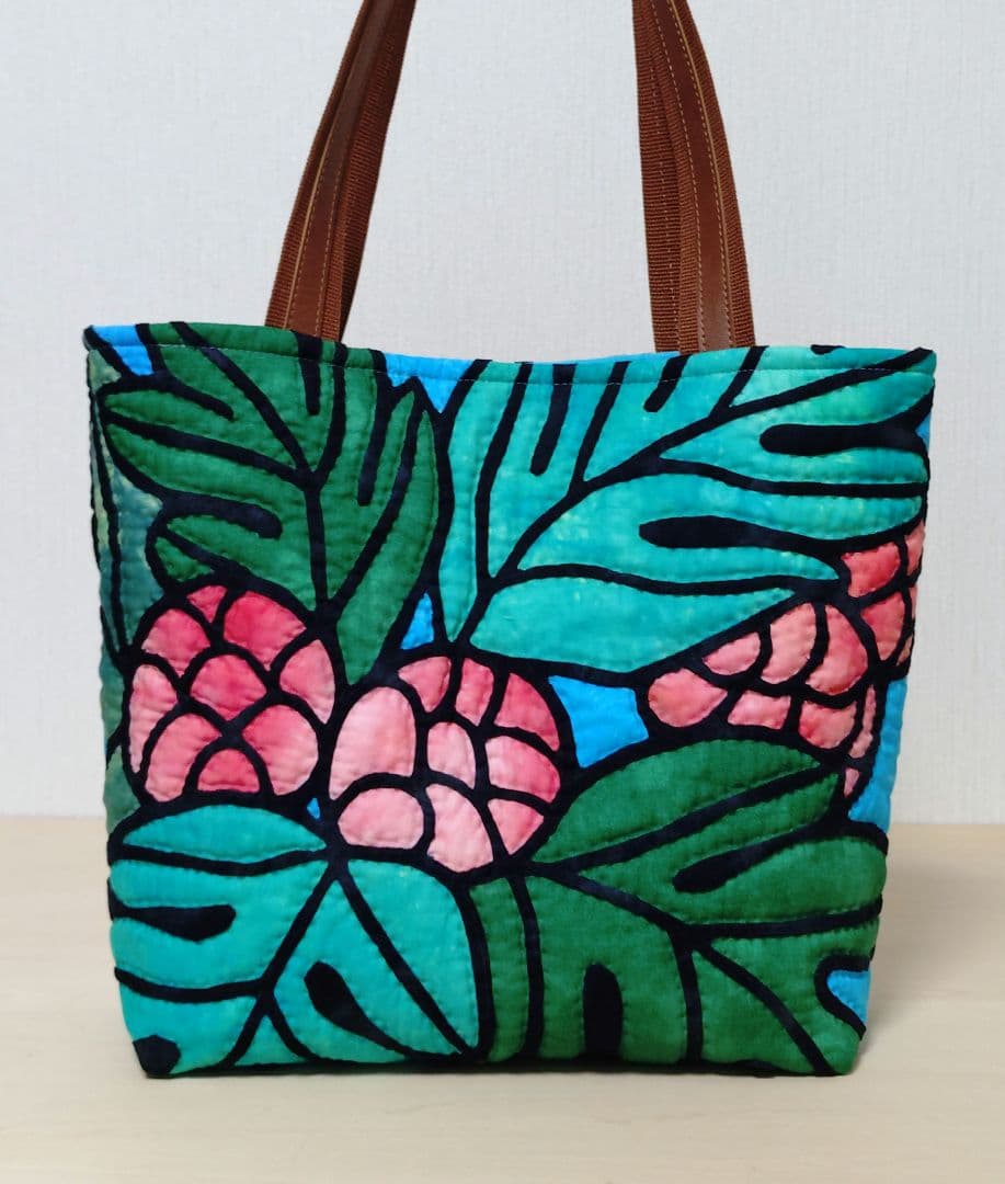 ウルのハワイアンキルトバッグ