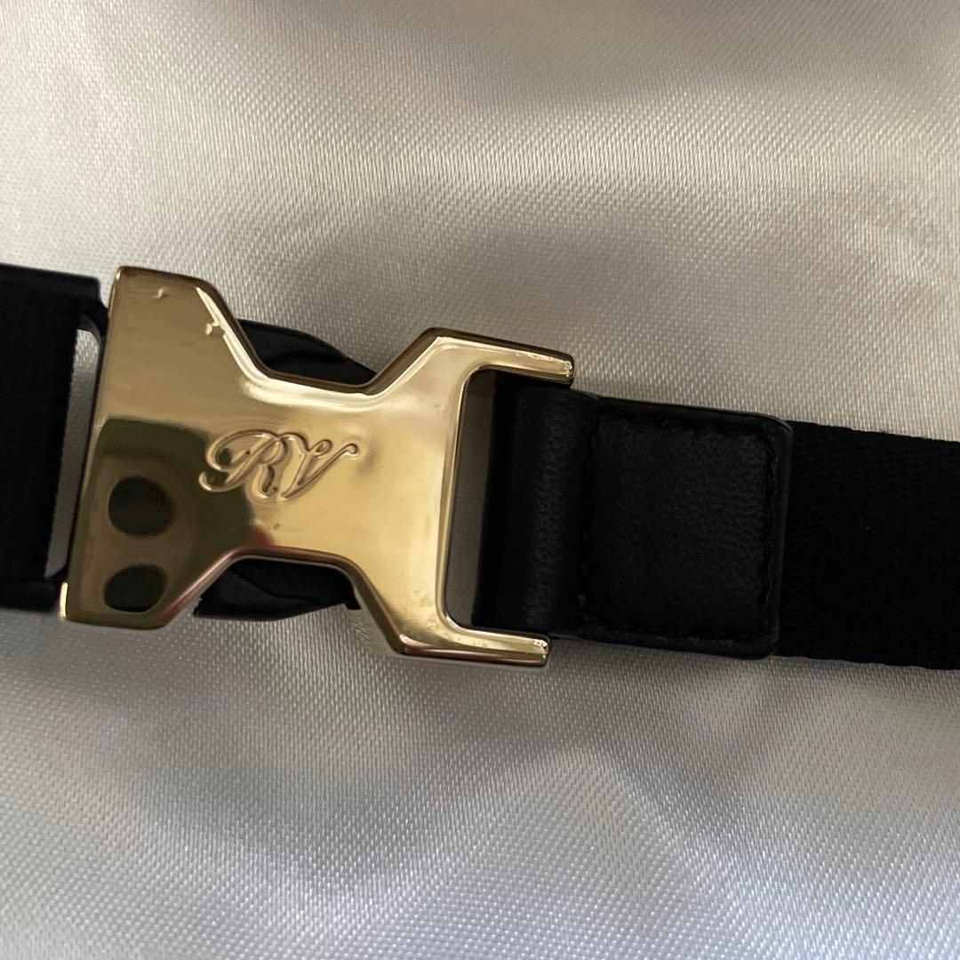 Roger Vivier ブラック ボディバッグ