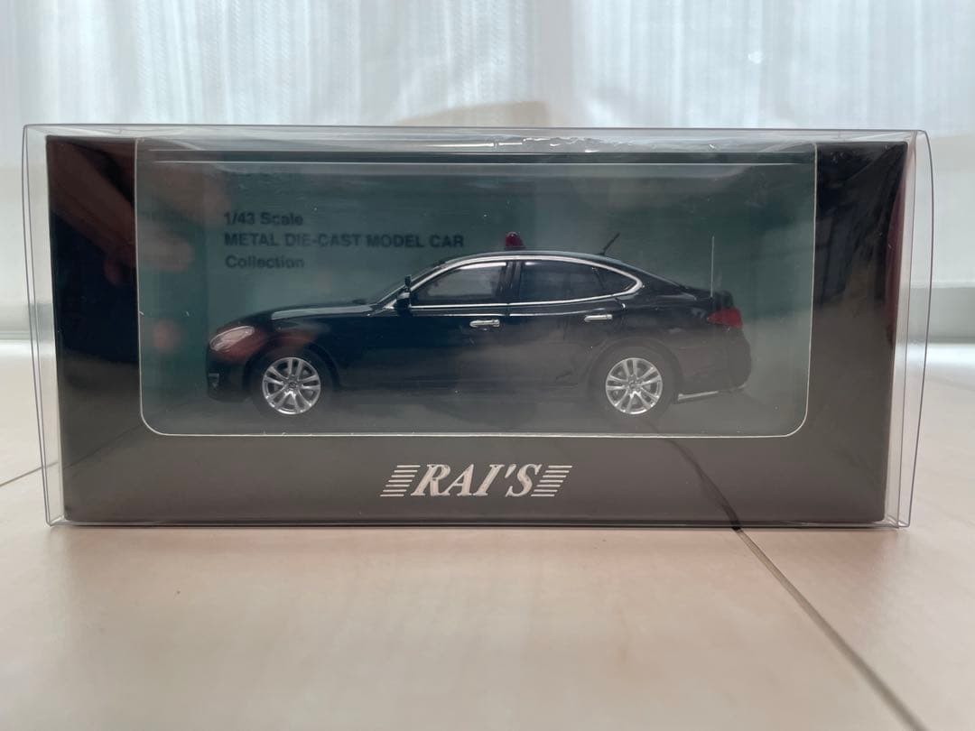 レイズ　フーガ　パトカー　要人警護車両1/43