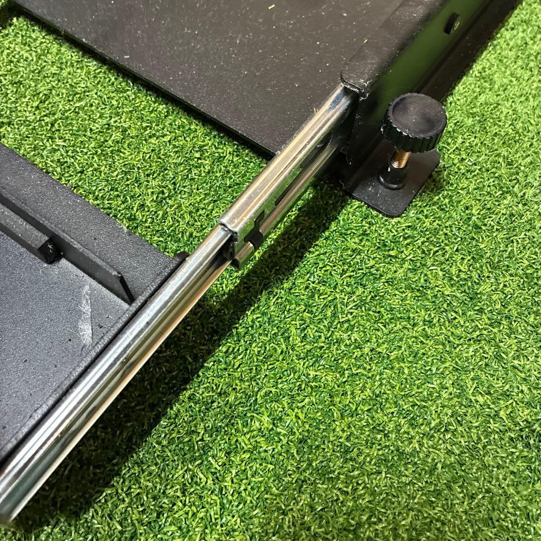 SKYTRAK ゴルフシミュレーター用スタンド