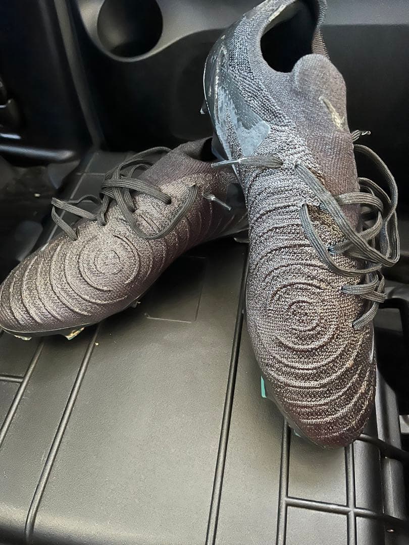 Nike サッカーシューズ ブラック ファントムGX2 エリート