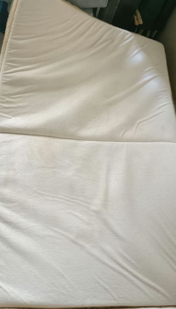 セルタン　食パン　ソファーベッド