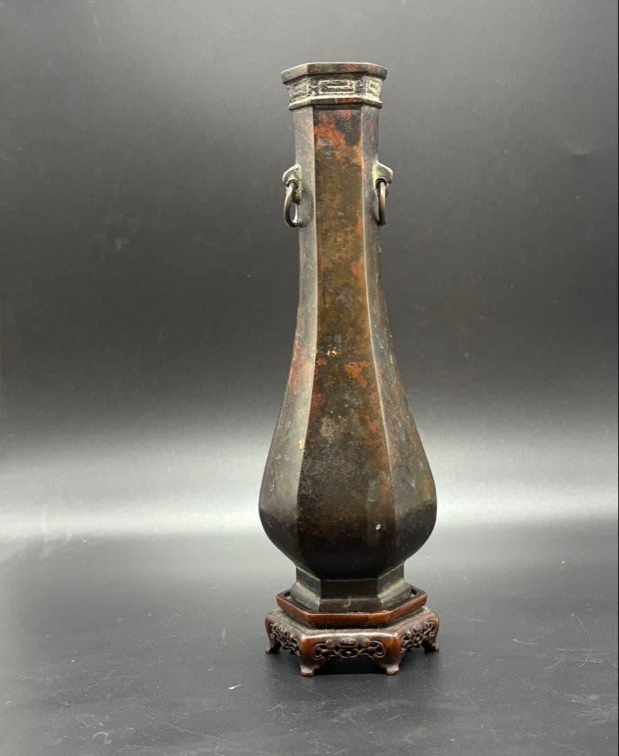 銅製 六角双耳飾花器 手彫唐木花台付 /金属工芸 唐銅 斑紫銅 花入 花瓶