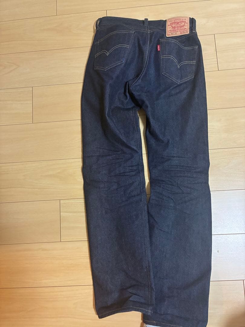 LEVI’S VINTAGE CLOTHING 1955 501