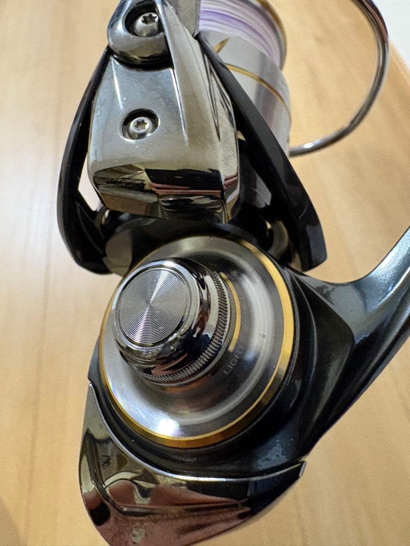 【中古】DAIWA ダイワ ルビアスFC LT2000S