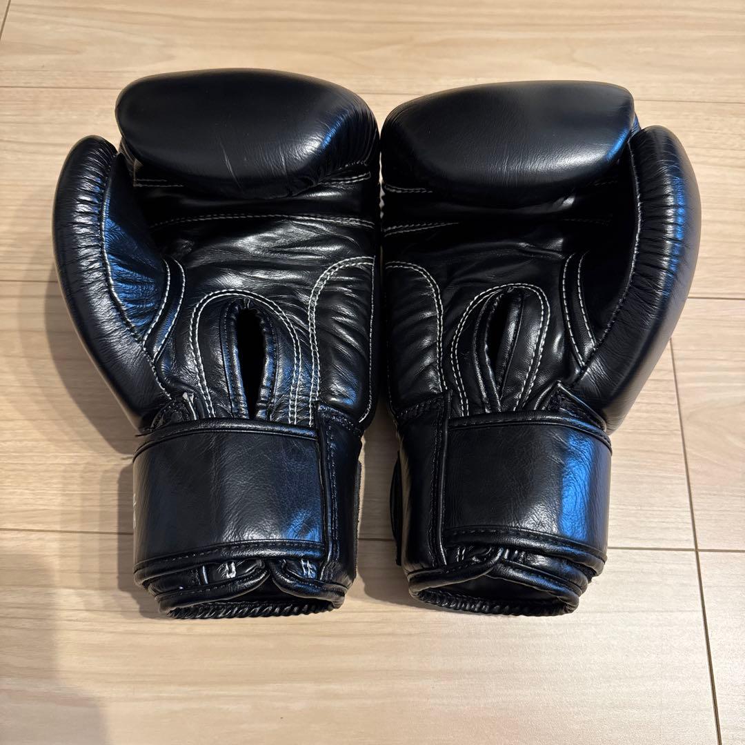 WINDY ボクシンググローブ 10 oz ブラック