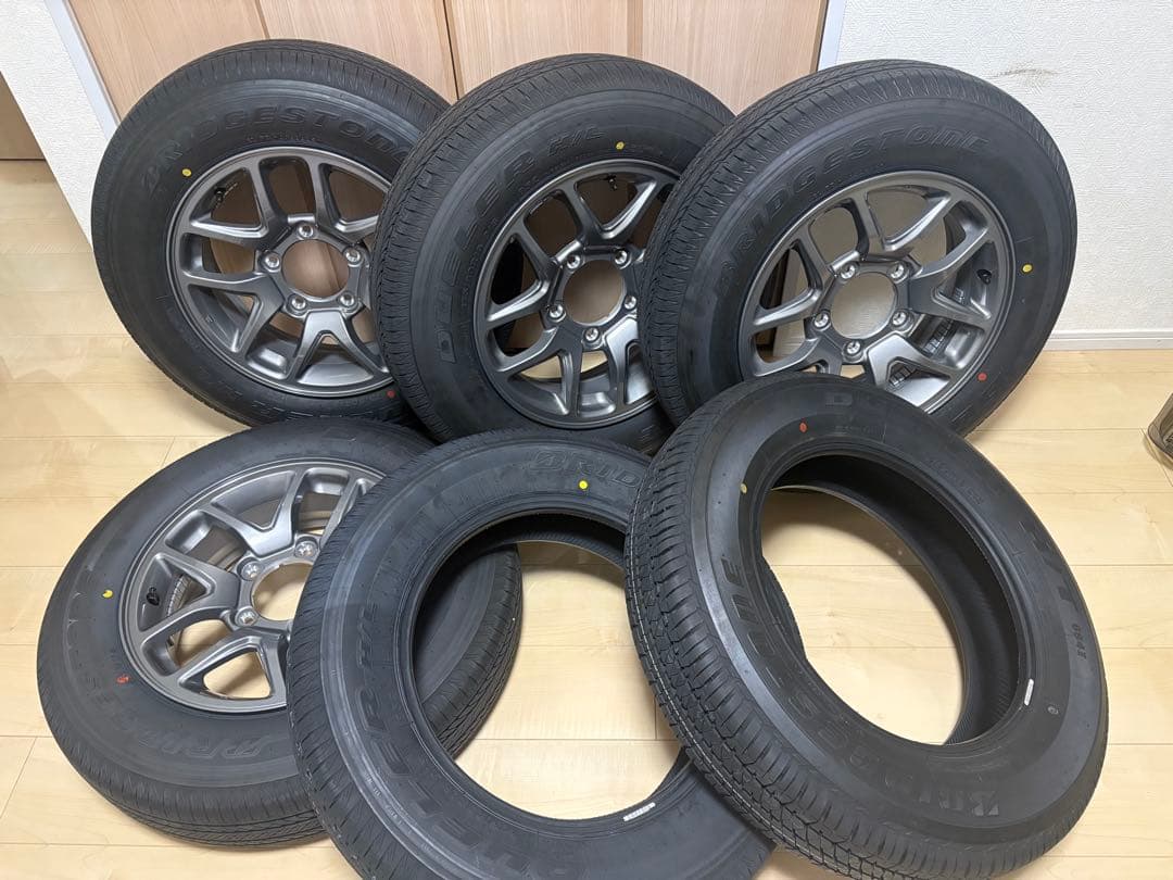 ジムニー 純正タイヤホイールセット　JB64 新車外し　スペアタイヤ付　引取り