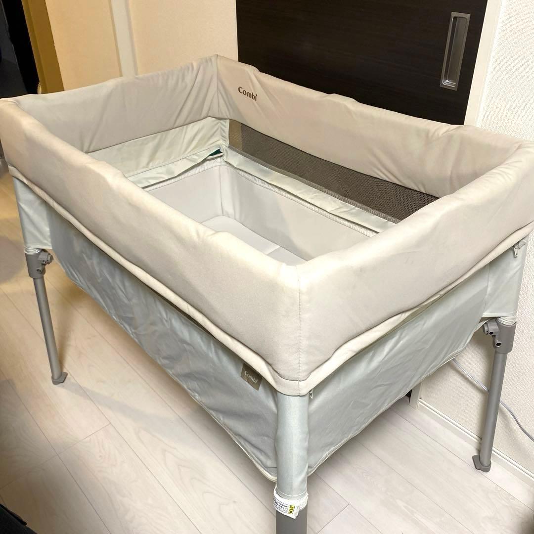 Combi ベビーベッド トモネル ベージュ メッシュ
