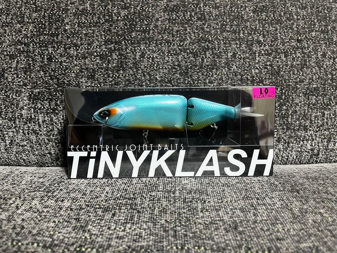 【新品未使用】タイニークラッシュLow 下北山村King Fisher