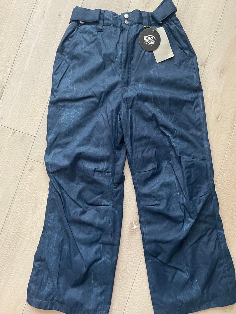 新品未使用　自宅保管　スキー、スノボウェア　150