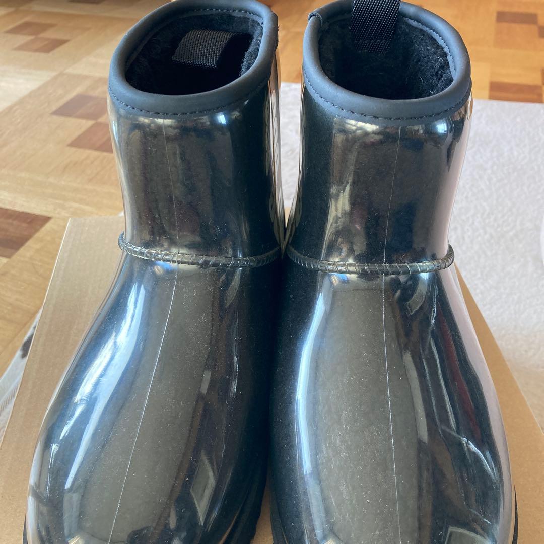 UGG ブラック レインブーツ ショート